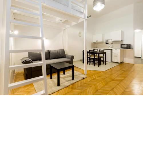 Deer-Friendly Apartment in the city centre