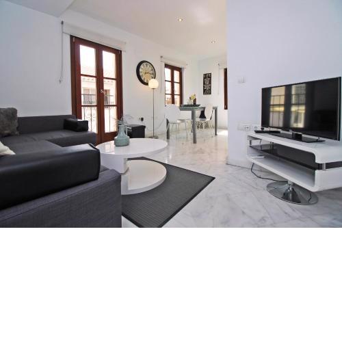 Del Parque Flats - Tribuna