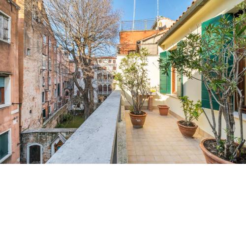 Del Remer Apartment - 5mins from San Marco sq