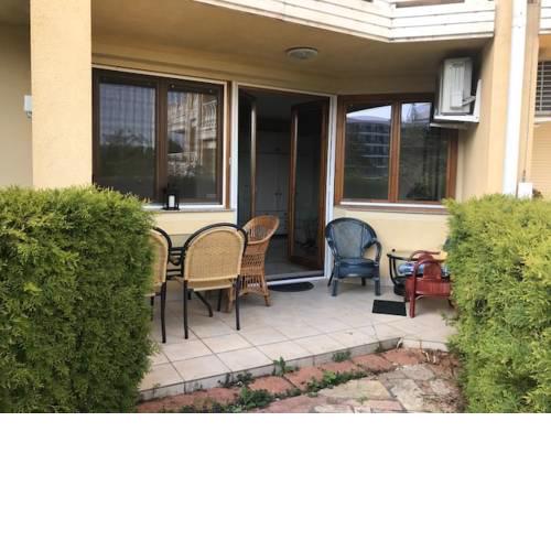 DElfin Apartmanház