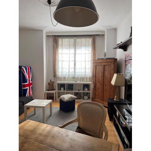 Delicious 2bedrooms 6beds wifi & art flat central Rome