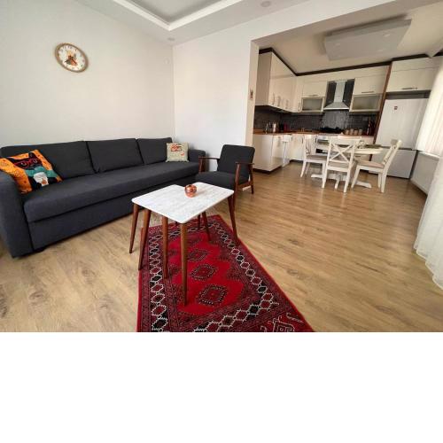 Delight Kartal Apartment