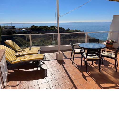Delightful Burriana House with Magnificent Beach & Sea Views.