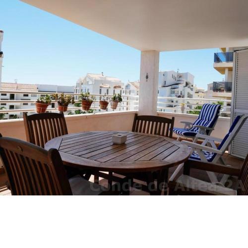 Delightful Seaview Apartment In Beautiful Altea