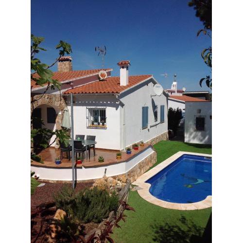 Delightful Villa close to the beach