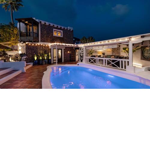 Deluxe designer historic villa Via Lactea, Panoramic sea views, Own private heated pool and subtropical garden