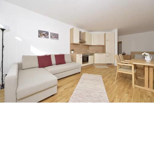 Deluxe Innsbruck Center Studio
