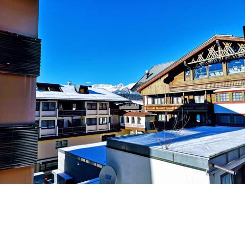 Deluxe Seefeld Apartment
