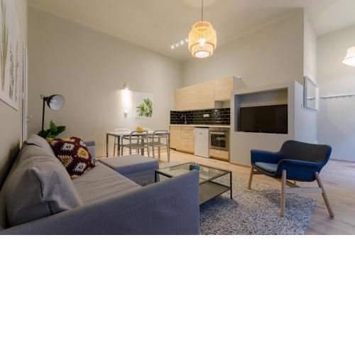 Deluxe Studio In Party District. Ak2B
