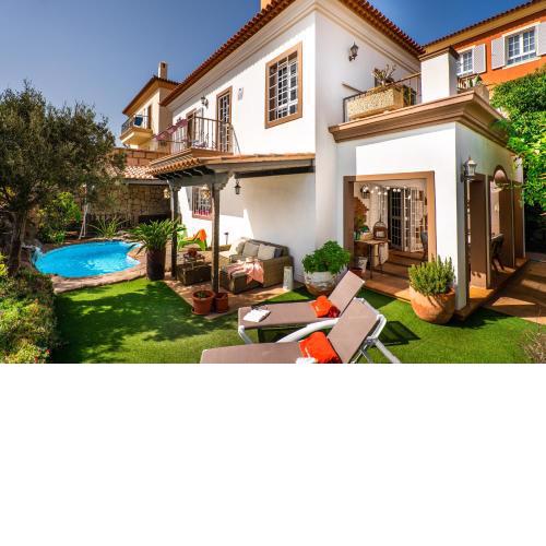 DELUXE VILLA BELLA VITA AIR CON & HEATED POOL, Tenerife South