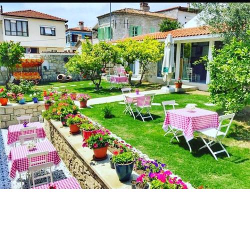 DEMİR ALAÇATI Otel