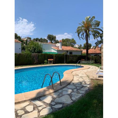 DENIAHOUSE
