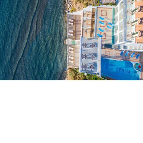 Denise Beach Hotel