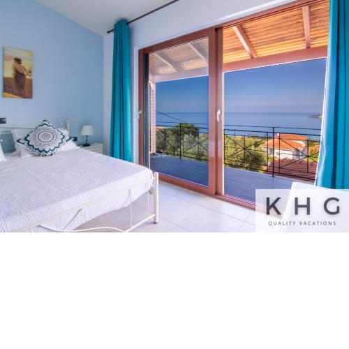Dennis Grand view apartment in Vlachata village! Wide angle views!