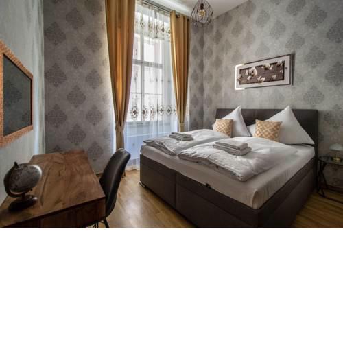 Design 3BDR Apartment in residence, FREE PARKING