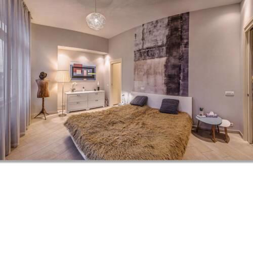 Design Home With Balcony In Diplomats District