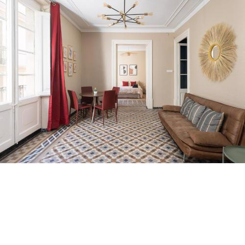 Design rooms near Rambla