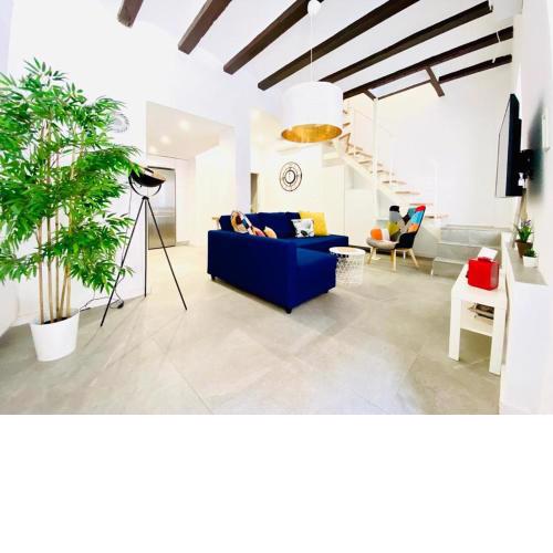 Design & Stylish House in the CENTER of Valencia