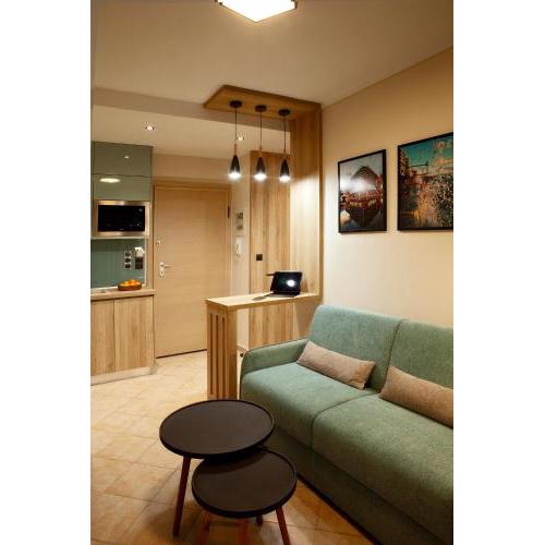 Designer apartments close to the center + free parking