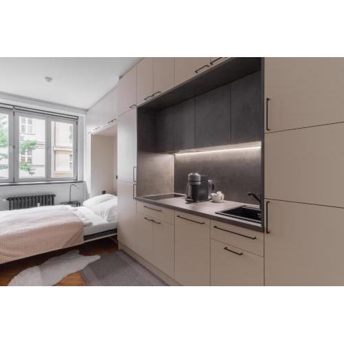 Designer studio with fold-up bed in trendy Žižkov by Prague Days