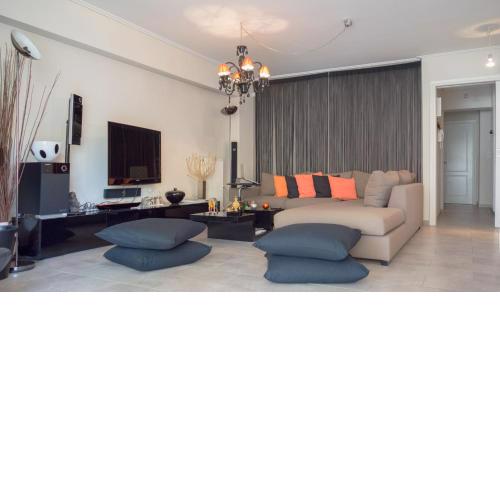 Designer's apartment close to city center