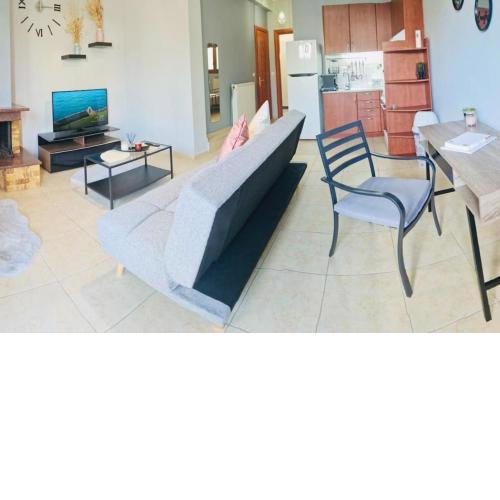 Despy's house near to sea and to the airport skg