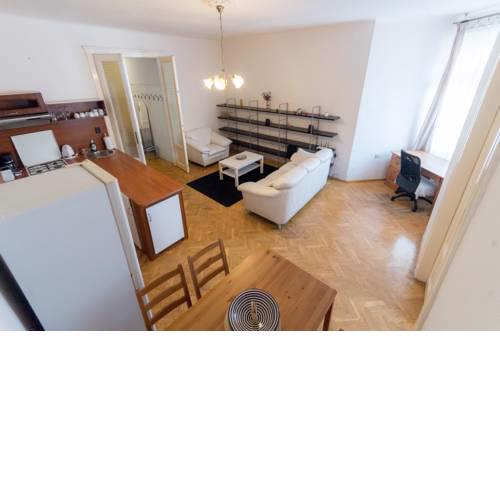 Dessewffy Apartment in city centre