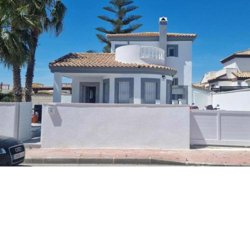 Detached 3 Bed Spanish Villa