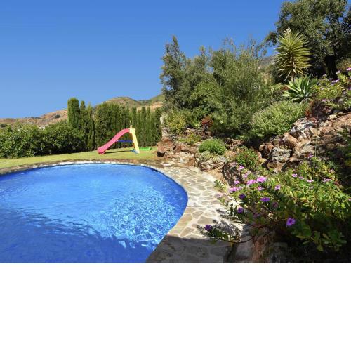Detached house in mountain setting with great views in Mijas
