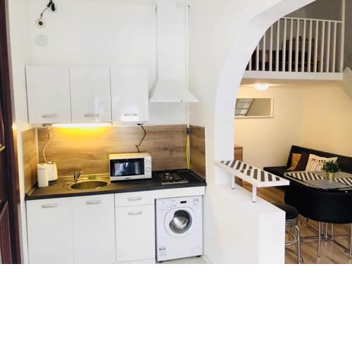 Devai apartment