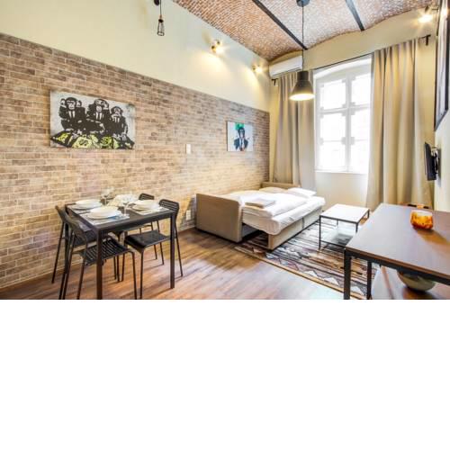 d.Five Jewish Quarter Loft