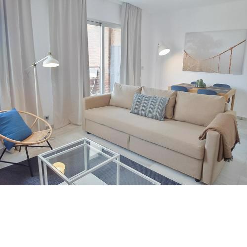 DFLAT Escultor Madrid Apartments