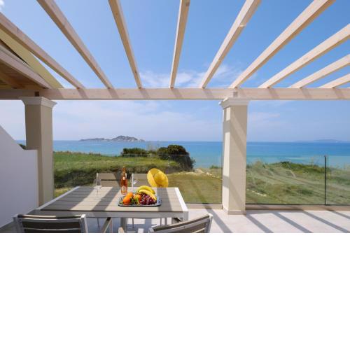 Diamond Arillas Luxury Apartments