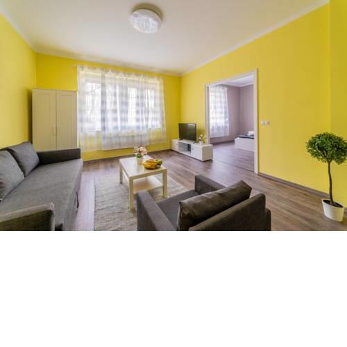 Diamond Residence - Hilltop Apartment