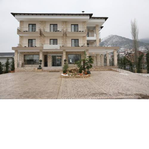 Diamond River Resort & Spa