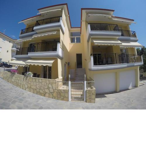 Dimi Apartments