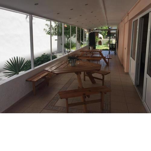 Dimis Studios and Apartments