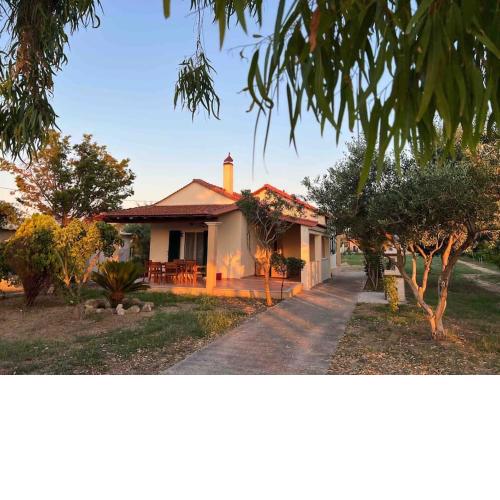 Dimitra Houses 3 - Seaside