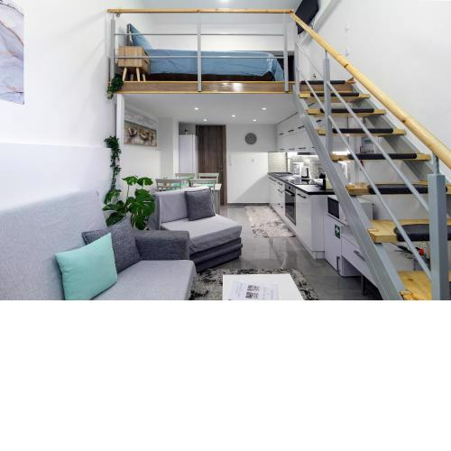 Dimosthenis_Loft1
