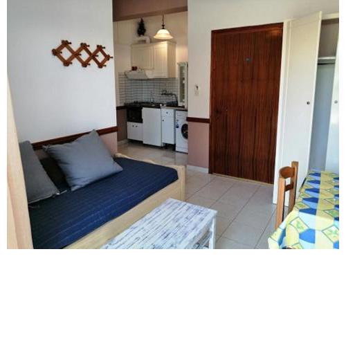 Dina's Apartments