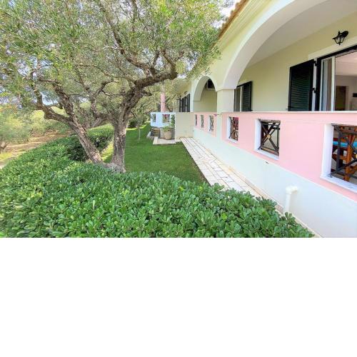 Dionysia Apartments