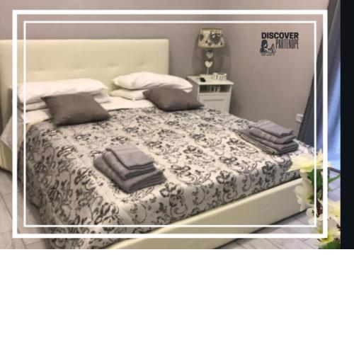 Discover Partenope