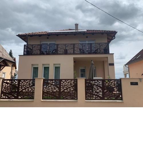 Dodi Apartmanház