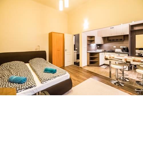 Dombóvári way apartman
