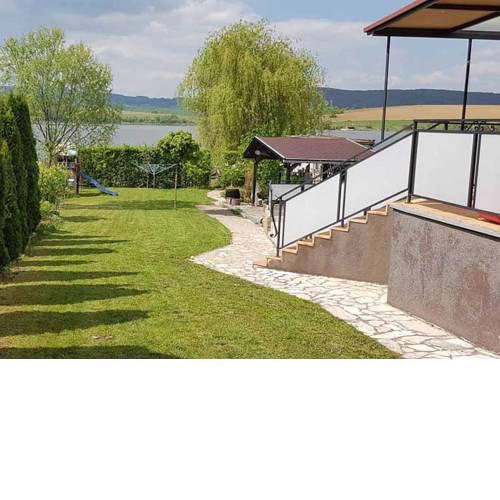 Domček pri vode