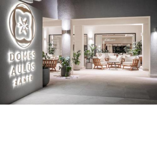 Domes Aulūs Zante, Autograph Collection