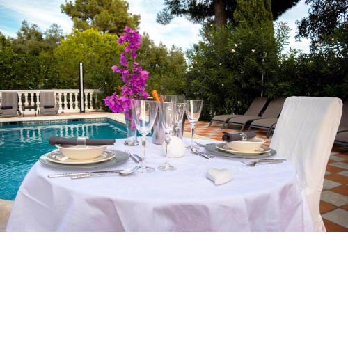 Domus Vesta Villa Marbella with 10 bedrooms