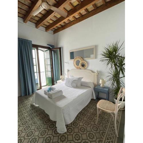 Doña Lola Rooms