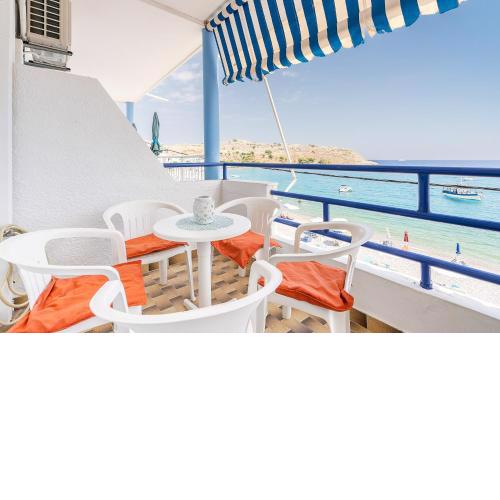 Dorothy's Seaview Apartment