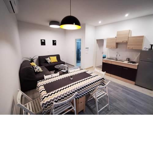Dots Dream Apartment